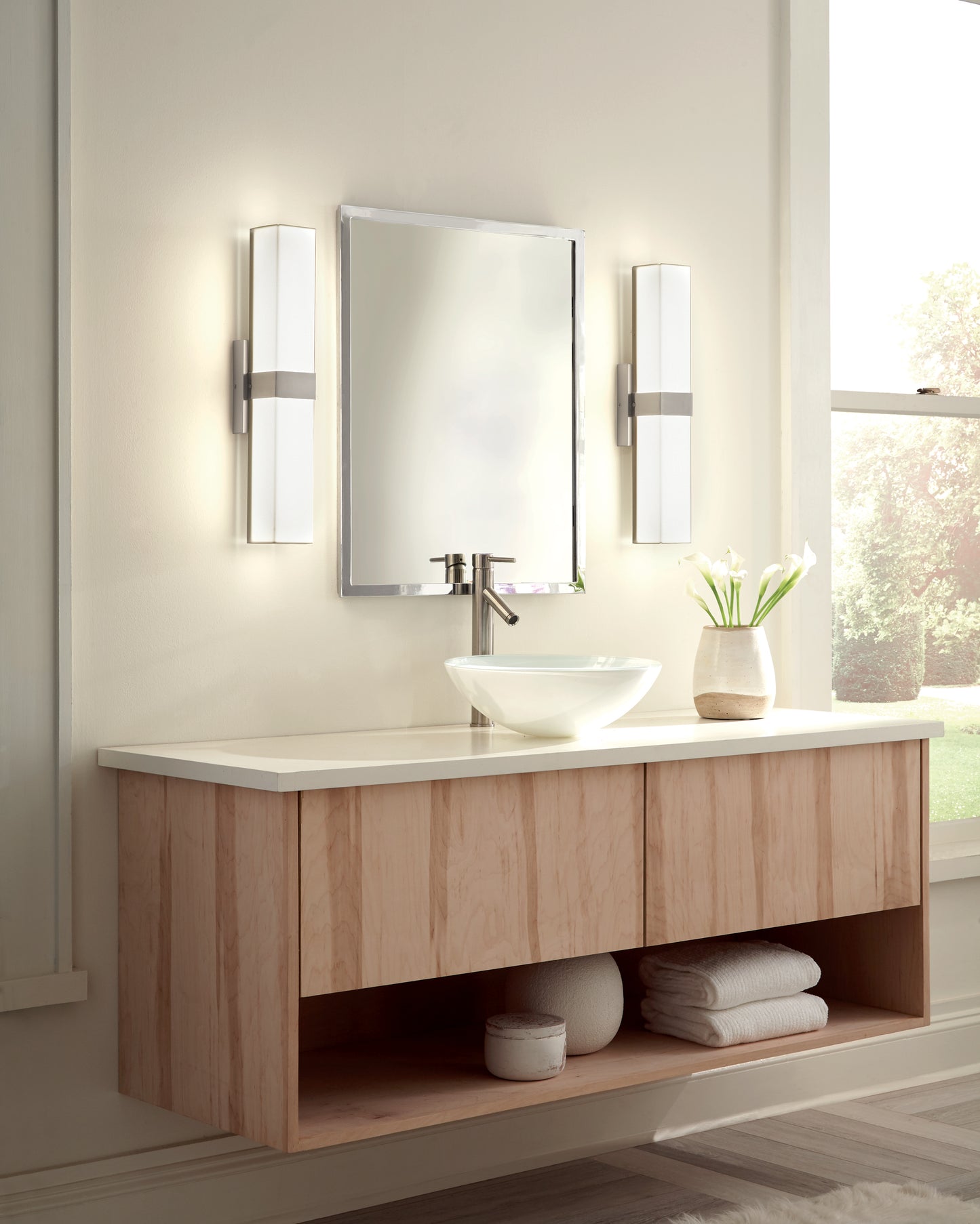 Vandeventer Medium LED Wall / Bath